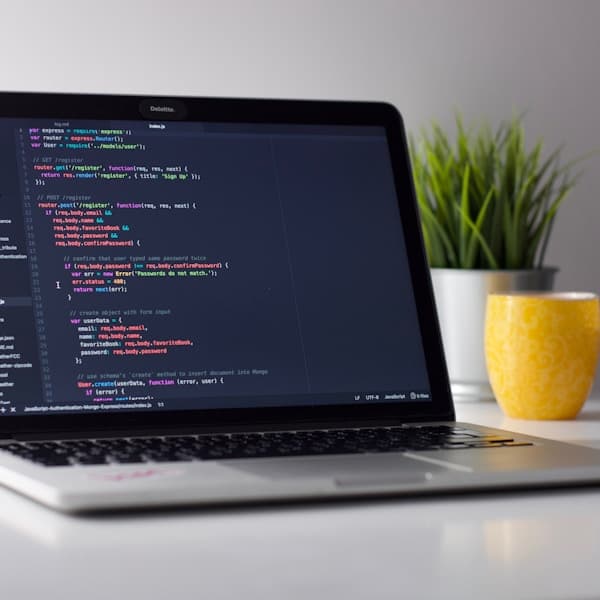 تطوير تطبيقات الويب Full-Stack الحديثة